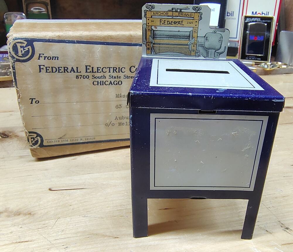 Vintage Tin Advertising Bank Federal Washing Machine In Original Box